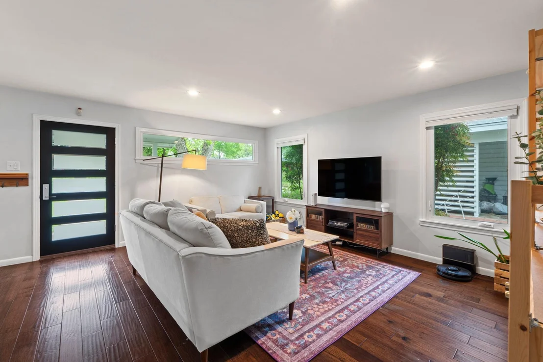 Photo of 1301 Ridgemont DR