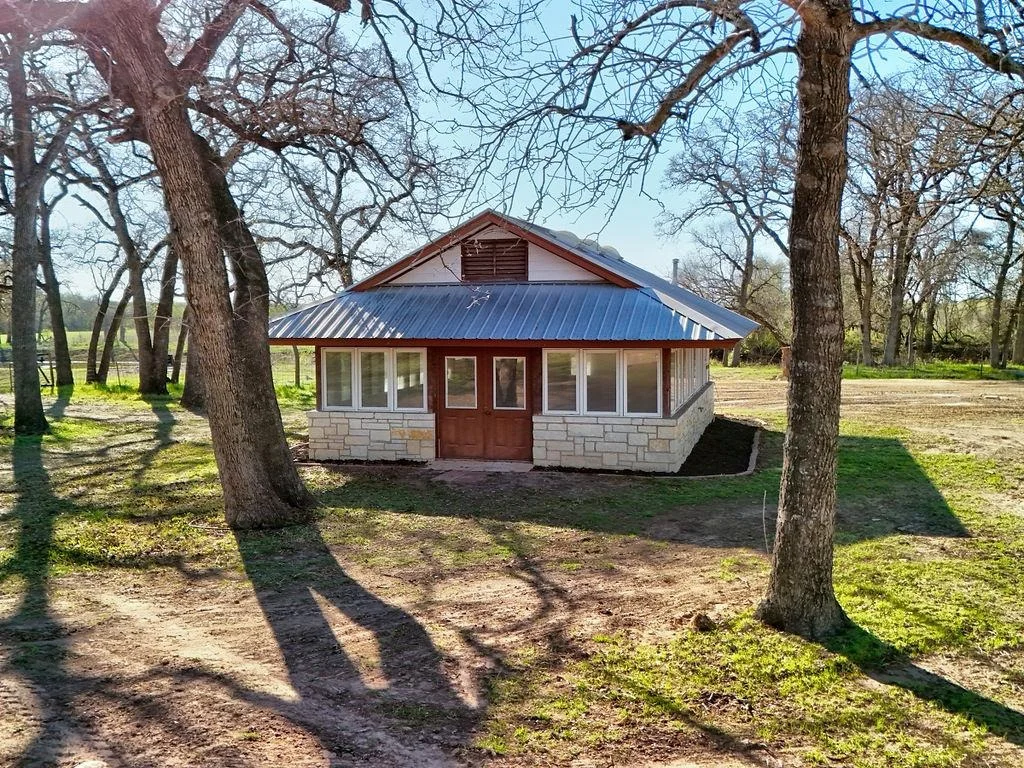 Photo of 3082 County Road 446
