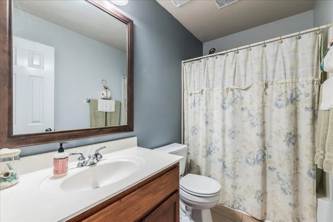 Photo of 908 Windsor Castle DR
