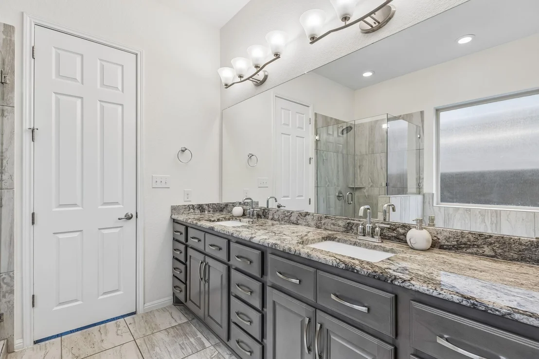 Photo of 2432 Soprano WAY