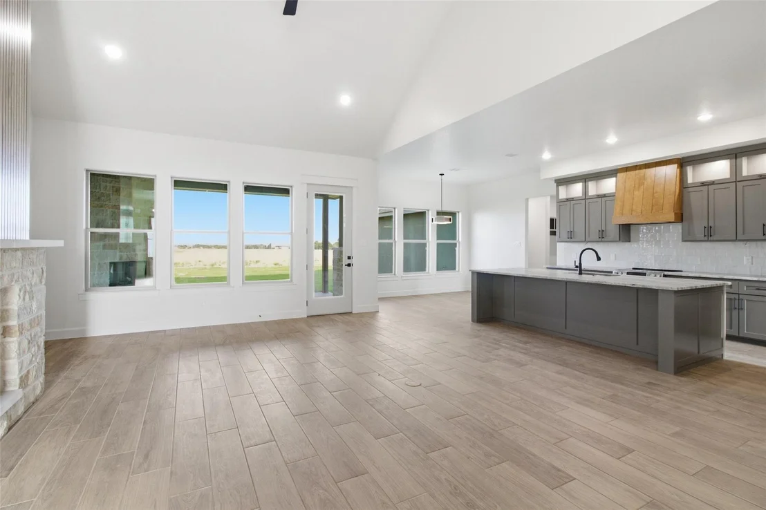 Photo of 11109 Golden Eagle Ave
