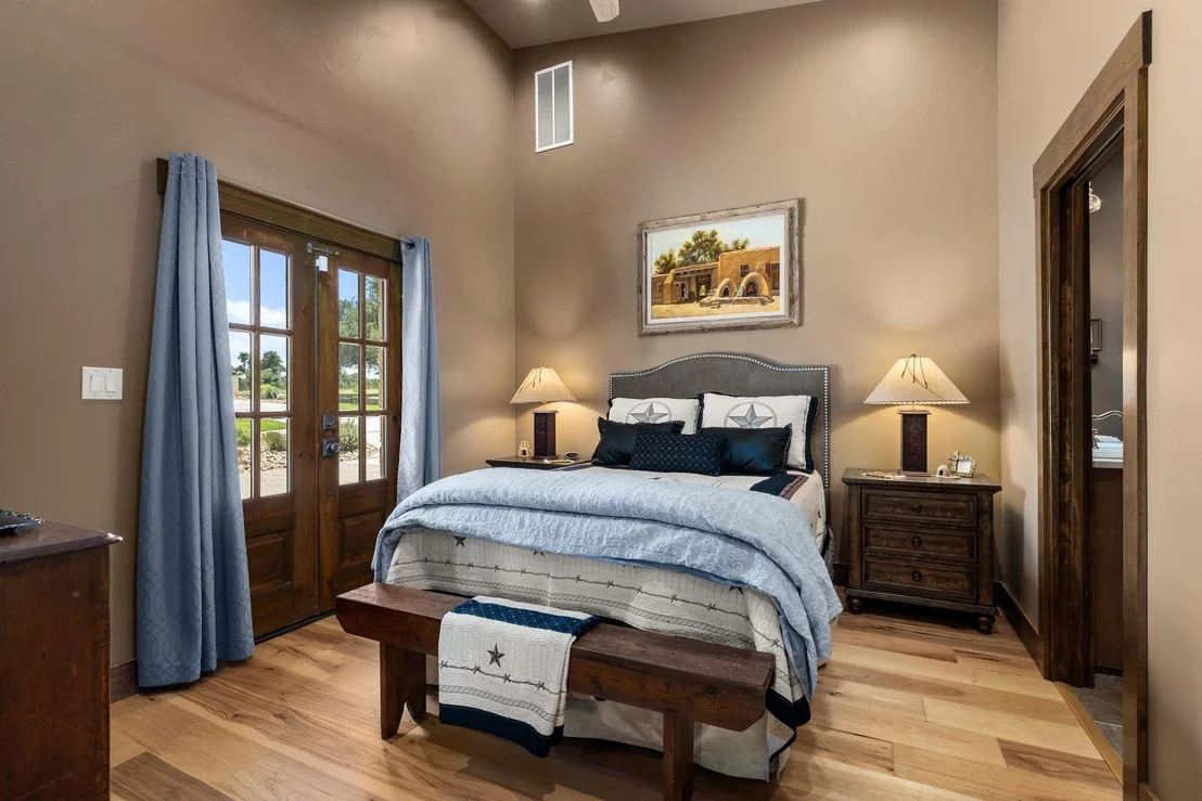 Photo of 115 Trophy Oak PT
