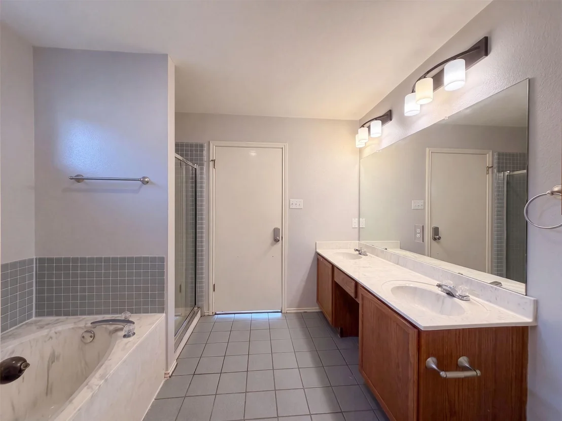 Photo of 1722 Woods BLVD