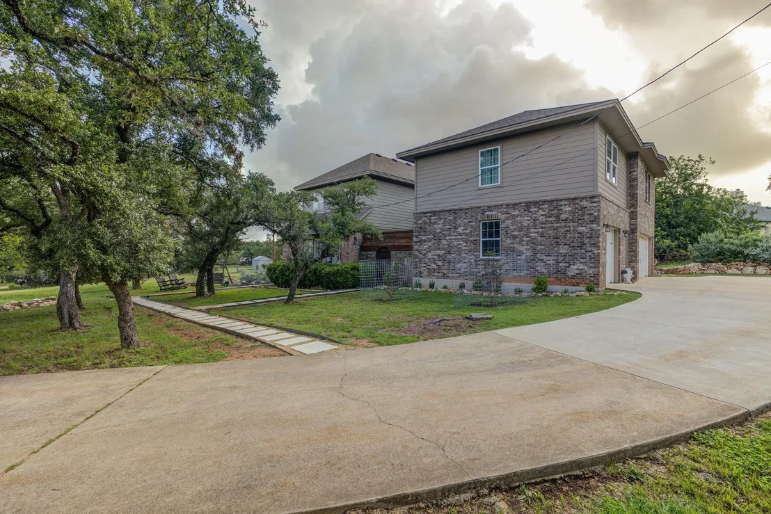 Photo of 16909 Westview TRL