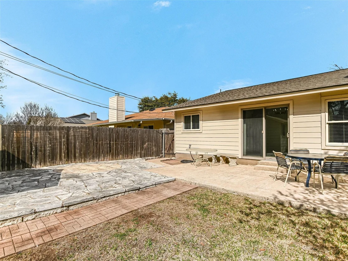 Photo of 11206 Blackmoor DR