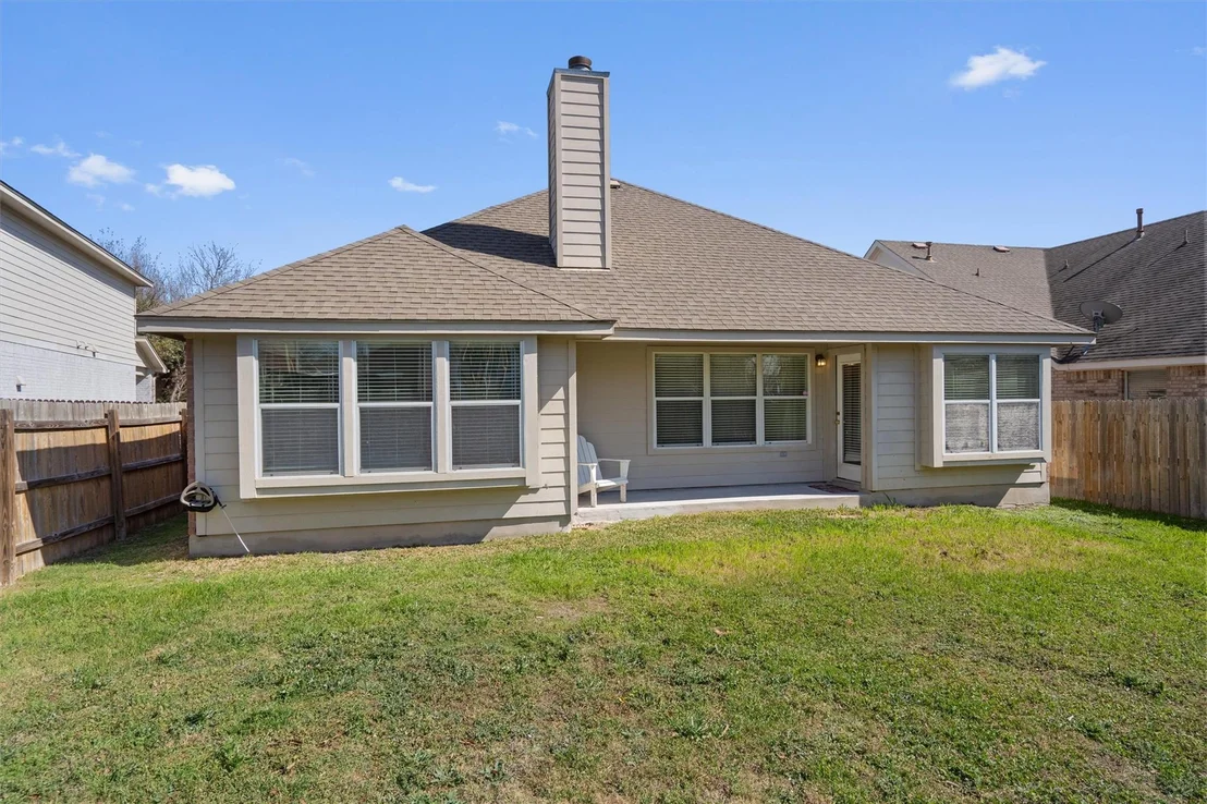 Photo of 2801 Kickapoo Cavern DR