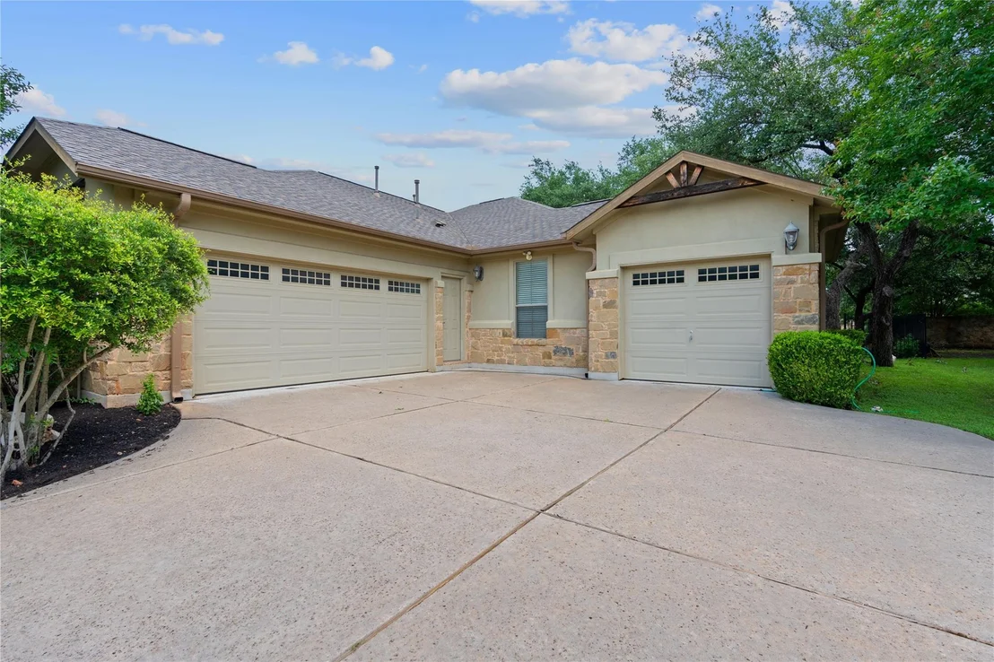 Photo of 3308 Azalea Blossom DR
