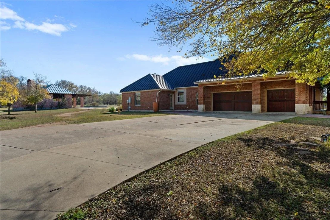 Photo of 375 Colorado DR