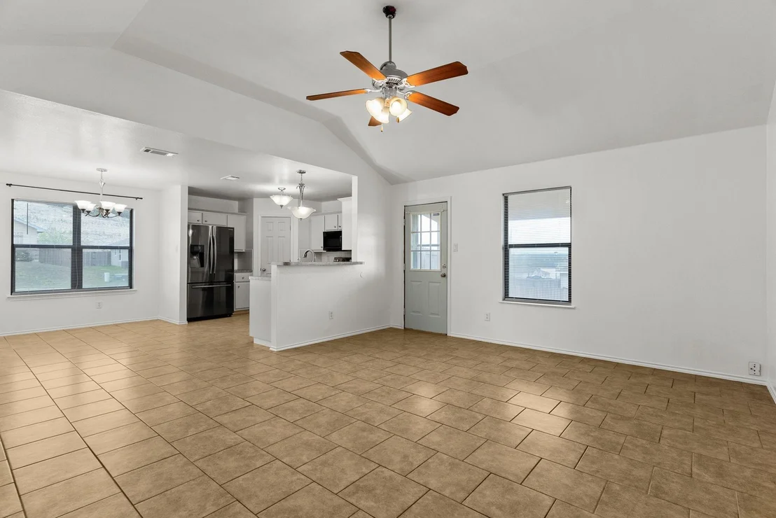 Photo of 1325 Marlee CIR