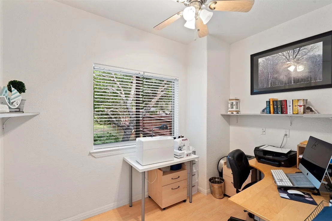 Photo of 11102 Hill Dr