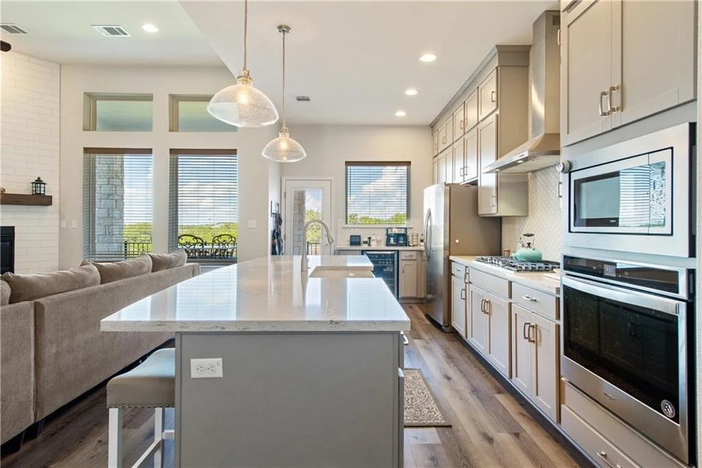 Photo of 7117 Jument DR