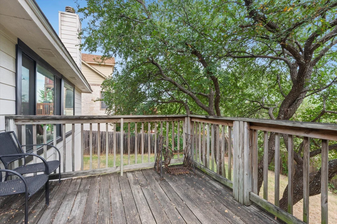 Photo of 3837 Laurel Ridge DR