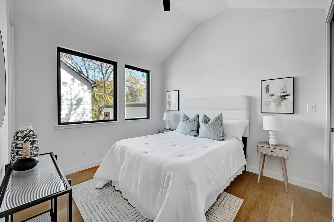 Photo of Unit 2 at 2717 Lyons RD
