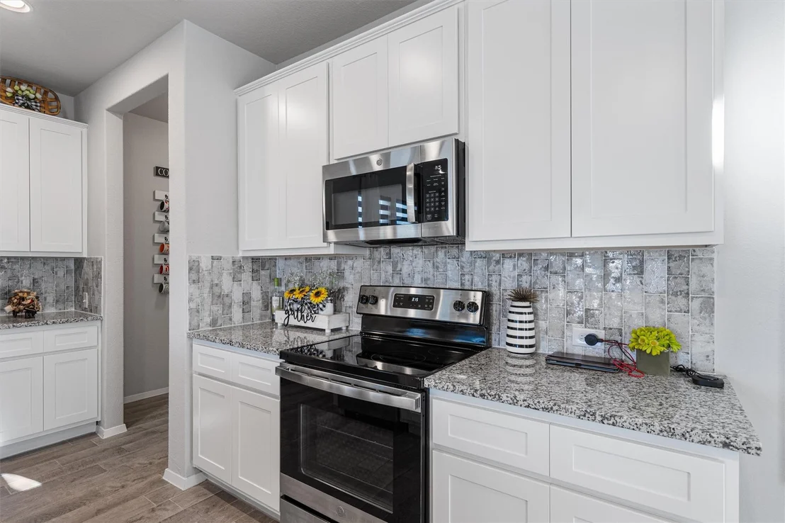 Photo of 508 Star Garnet CT