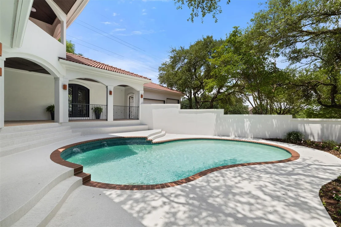 Photo of 8311 SUMNER CT