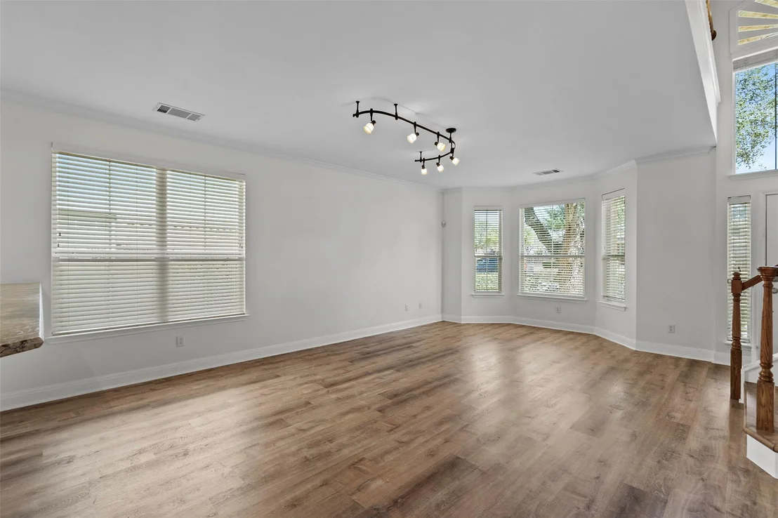 Photo of 10824 Quarry Oaks TRL