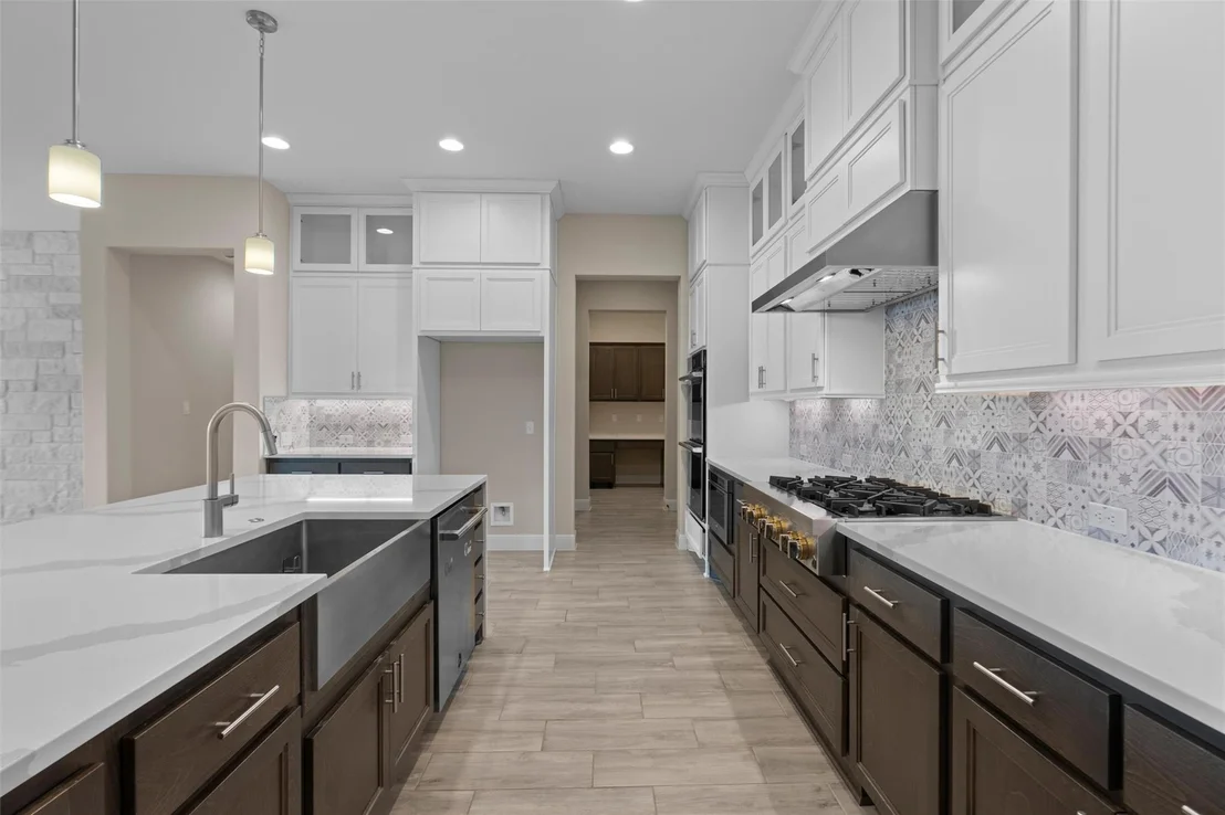 Photo of 305 Miranda WAY