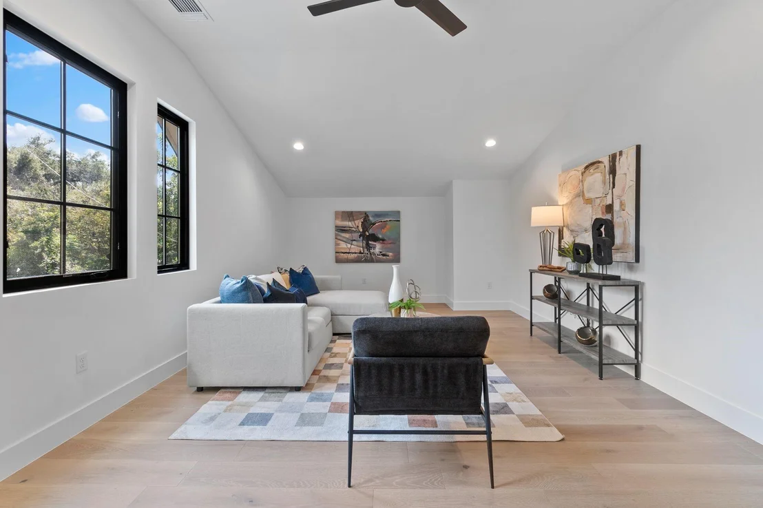 Photo of 2318 Westoak