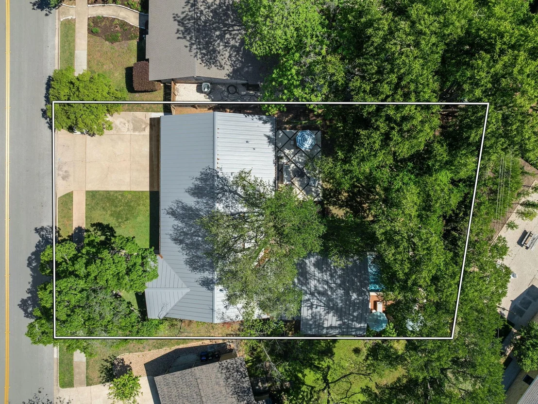 Photo of 5905 Marilyn DR