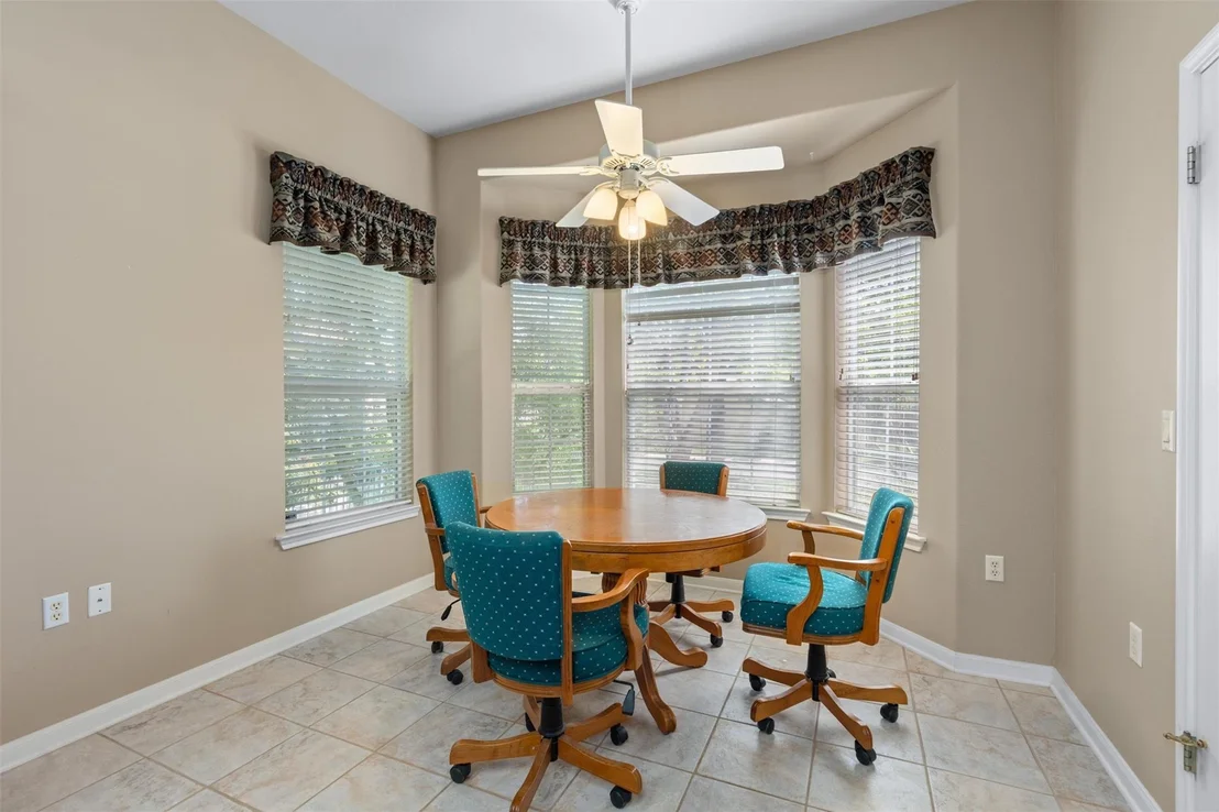 Photo of 110 Persimmon LN