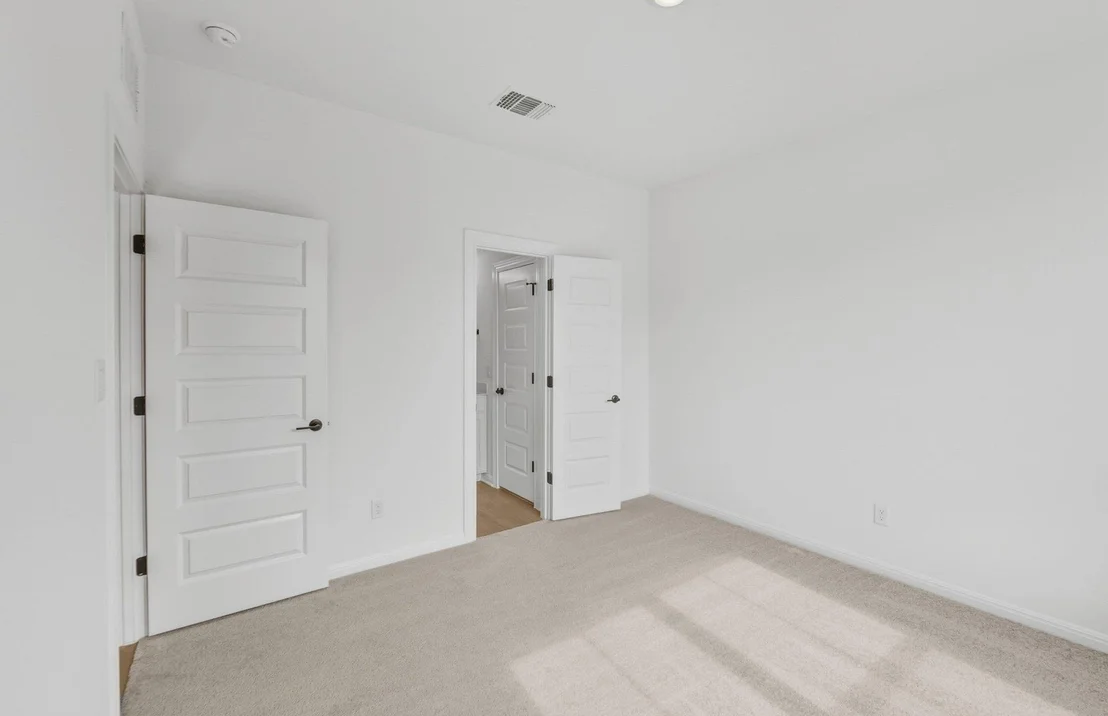 Photo of 2913 Zuni PATH