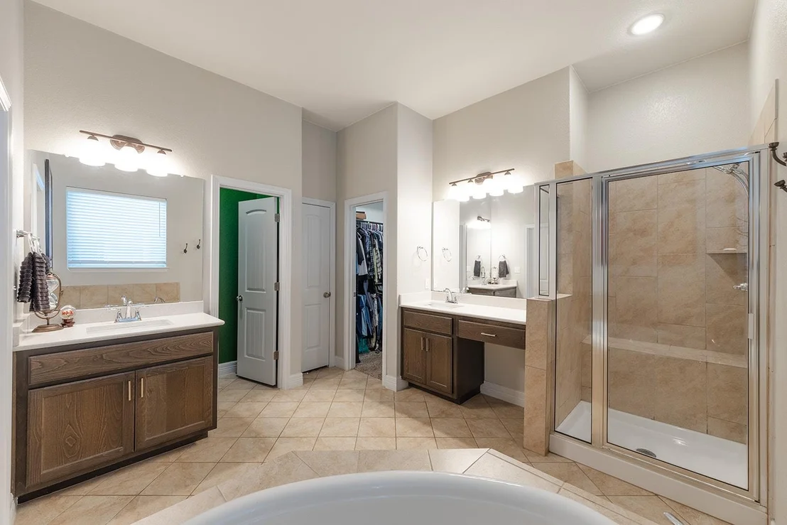 Photo of 812 Heartleaf DR