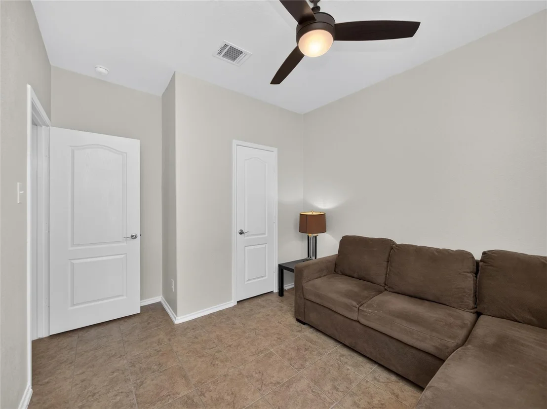 Photo of 1017 Oatmeal DR
