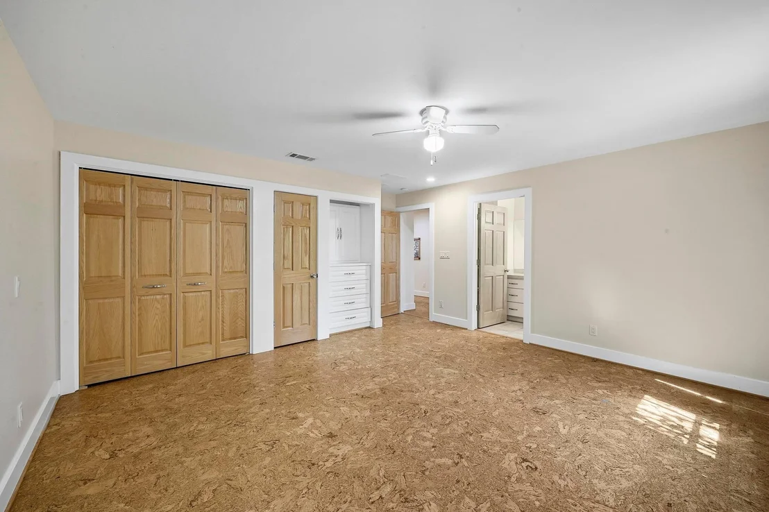 Photo of 2204 Spring Creek DR