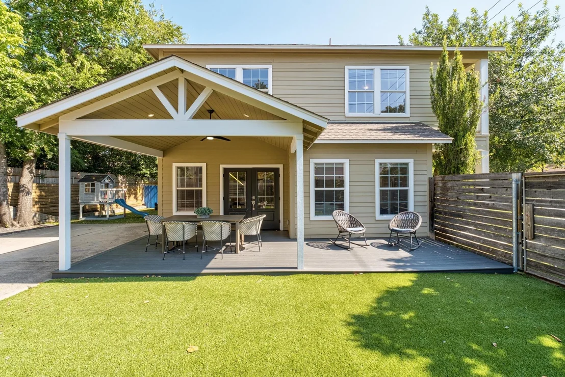 Photo of 3612 Oakmont BLVD