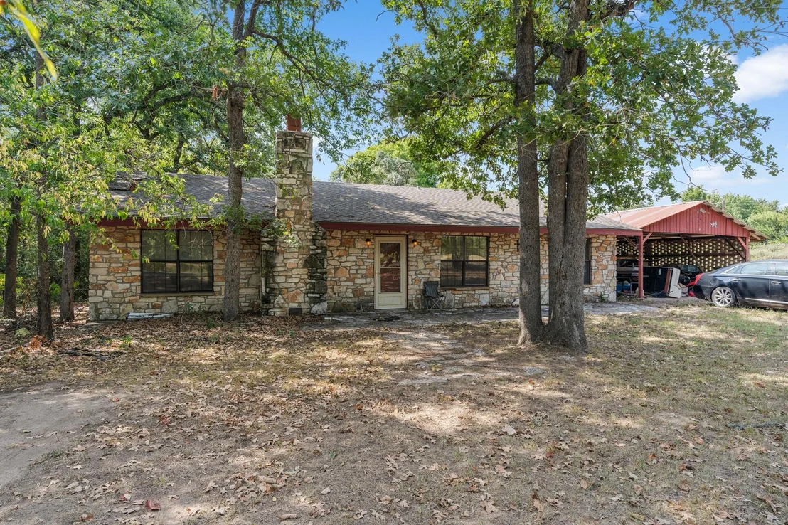 Photo of 950 County Road 481