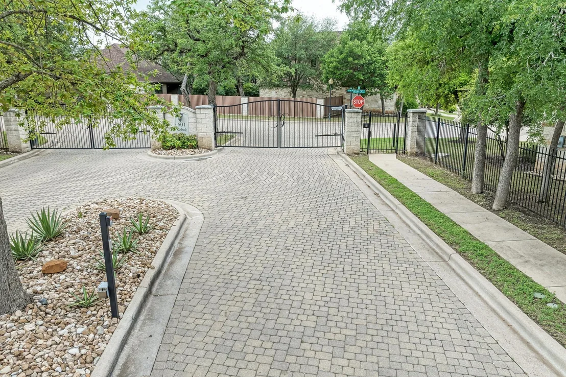 Photo of 2809 Bellamy CIR