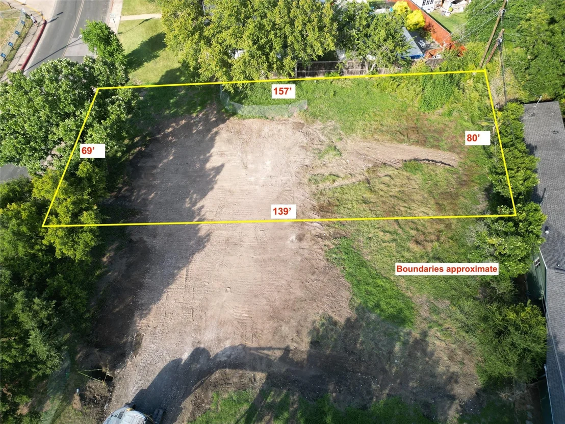 Photo of 4801 Fairview DR