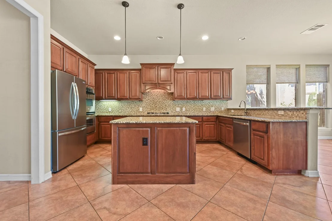 Photo of 180 Granite LN