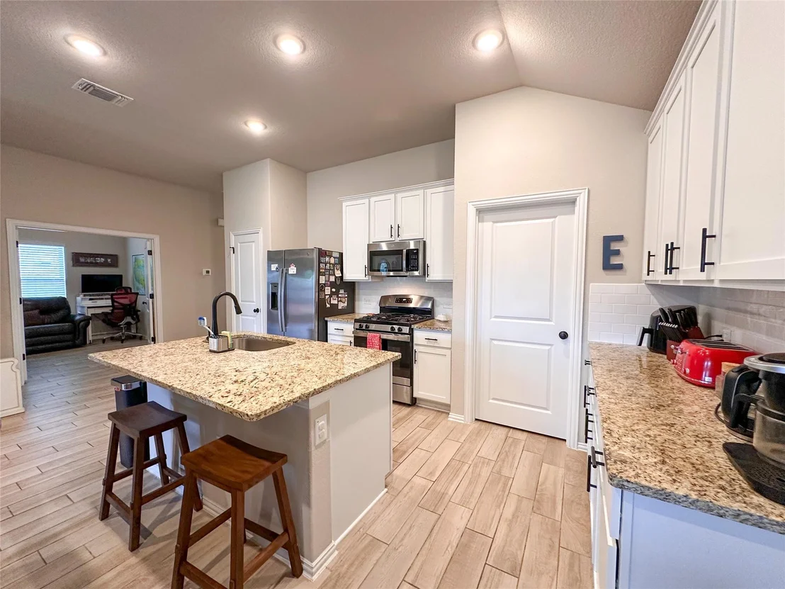 Photo of 120 Shagbark TRL