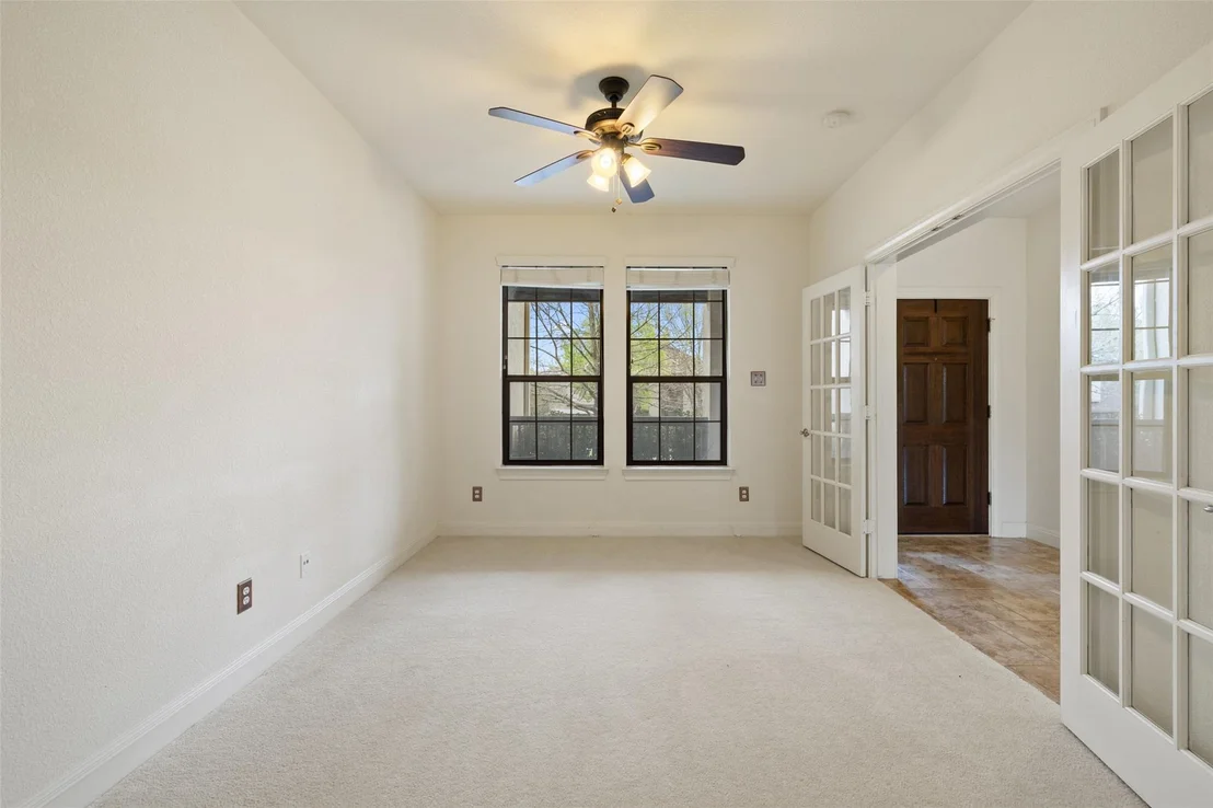 Photo of 107 Breakaway RD
