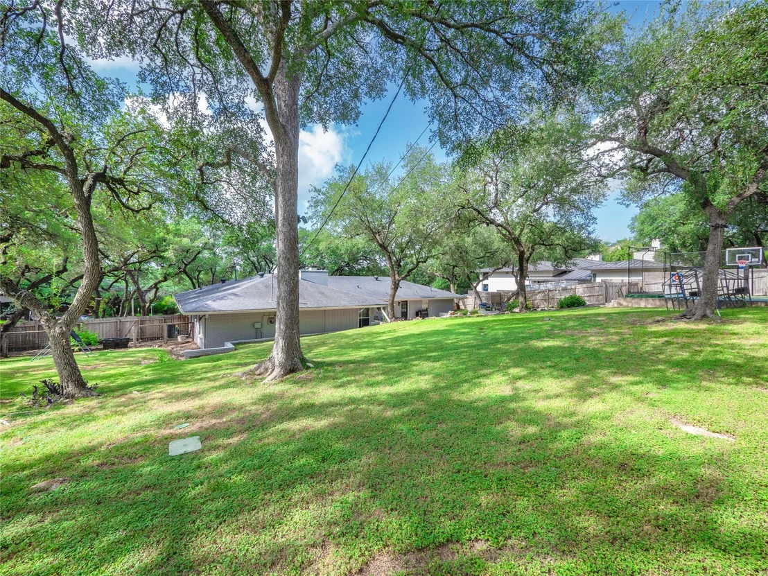 Photo of 4901 Timberline DR
