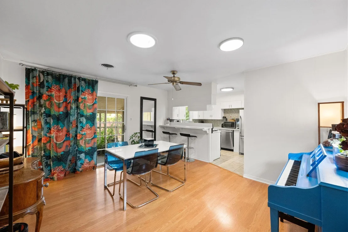 Photo of 2702 Little John LN