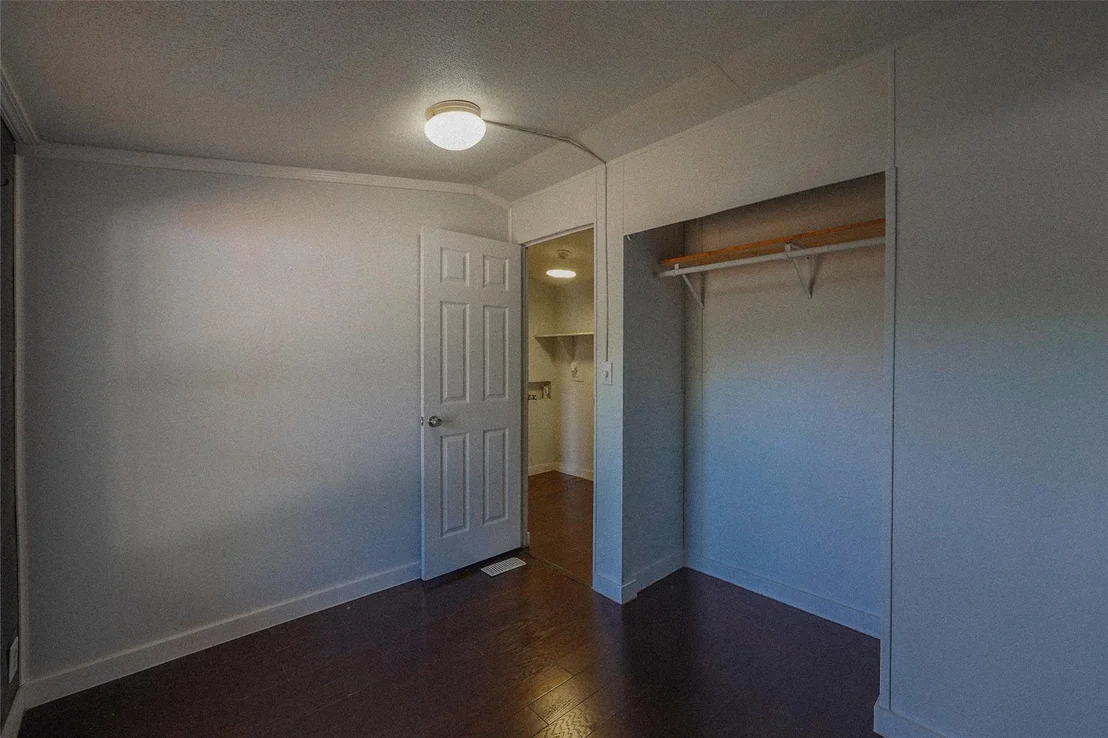 Photo of 155 5th ST