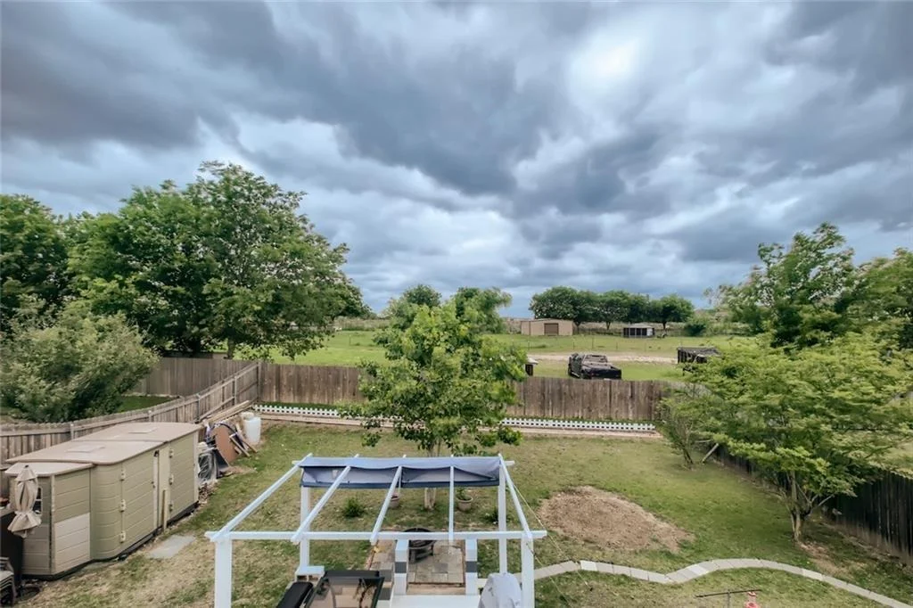 Photo of 1329 Amberwood LOOP