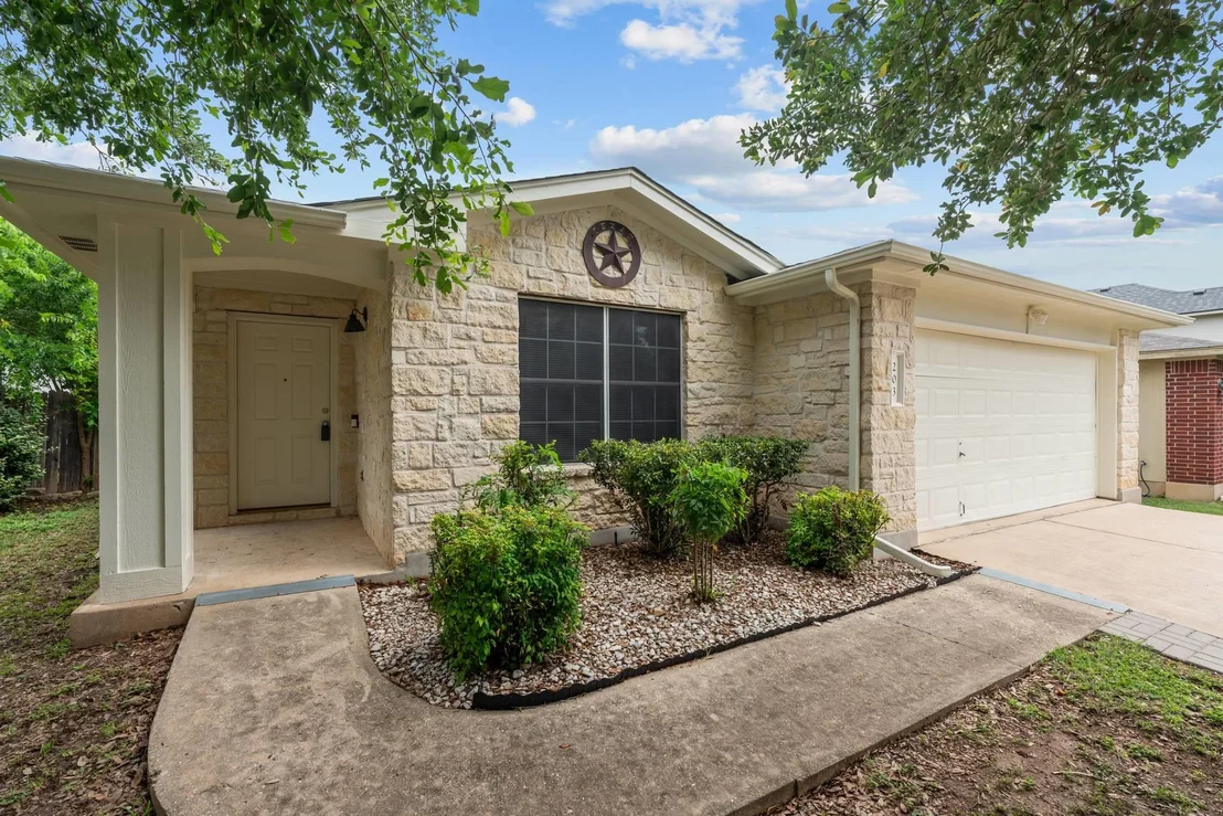 Photo of 203 Presidio DR