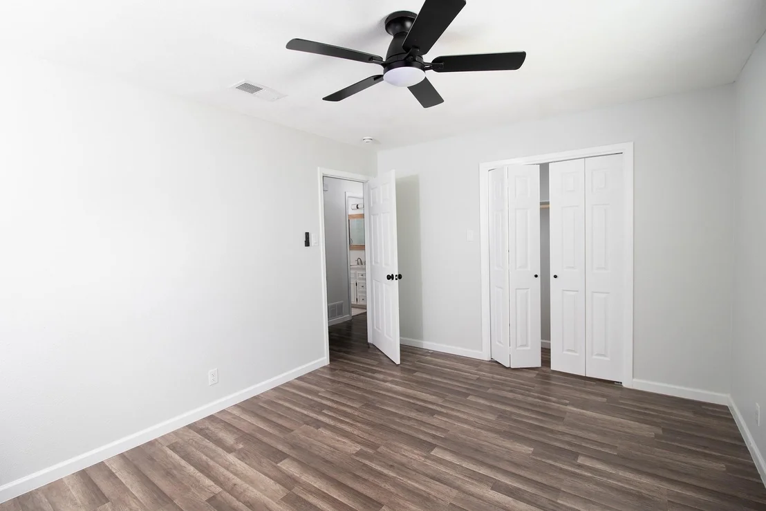Photo of 2510 Bunker Hill DR