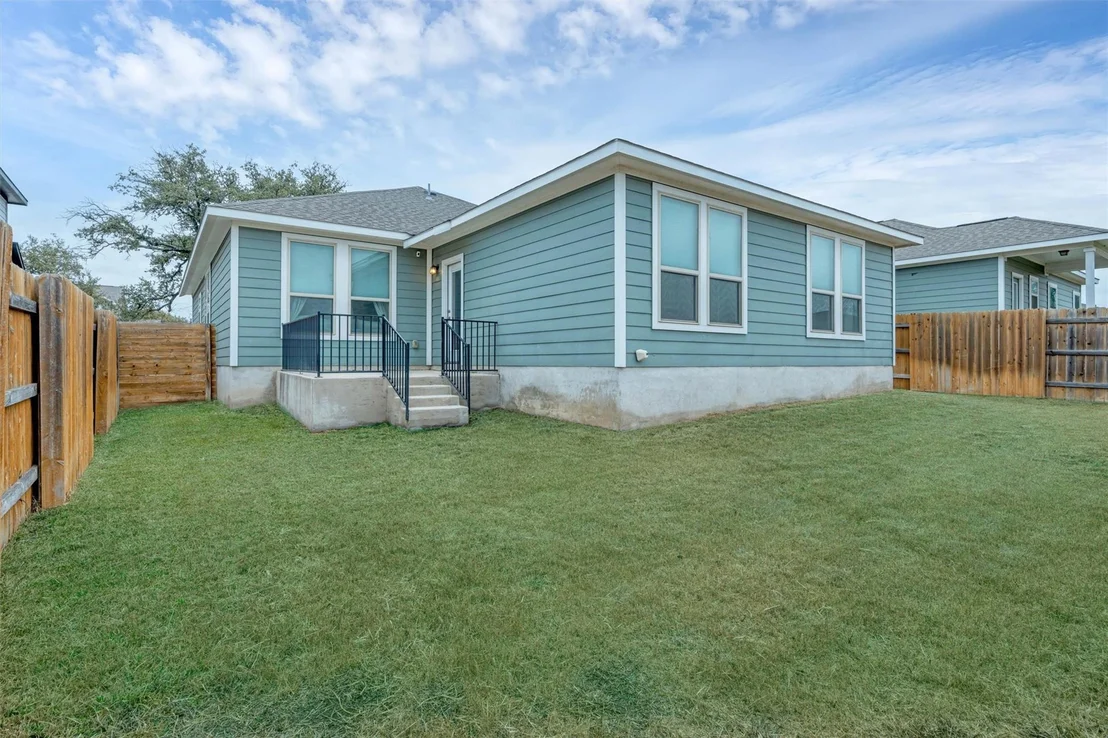 Photo of 208 Trellis BLVD