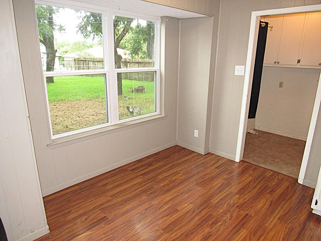 Photo of 306 Ruggles LOOP