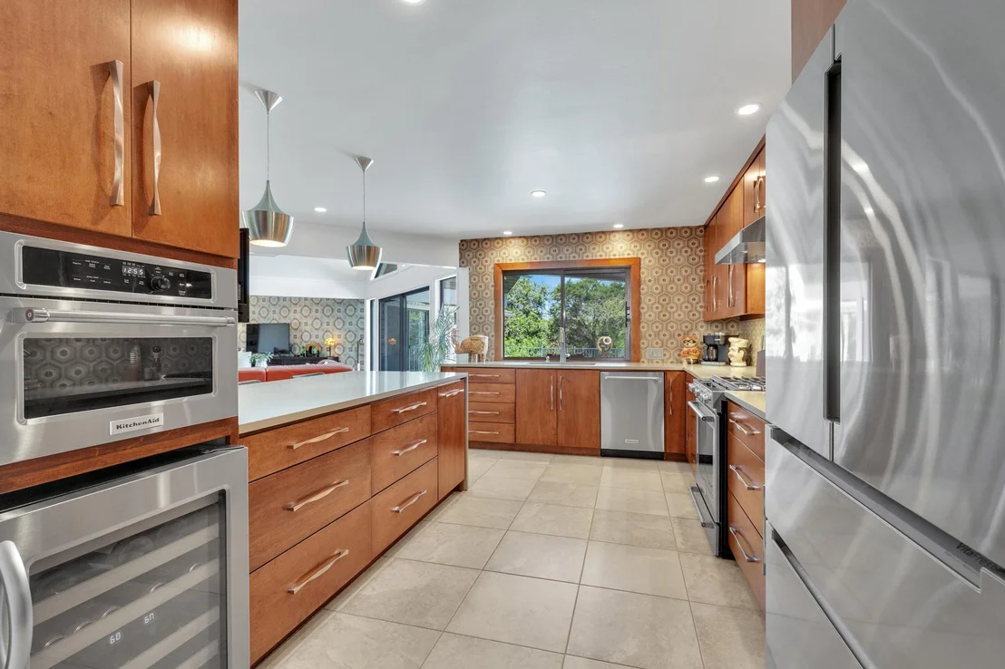 Photo of 402 Eagle