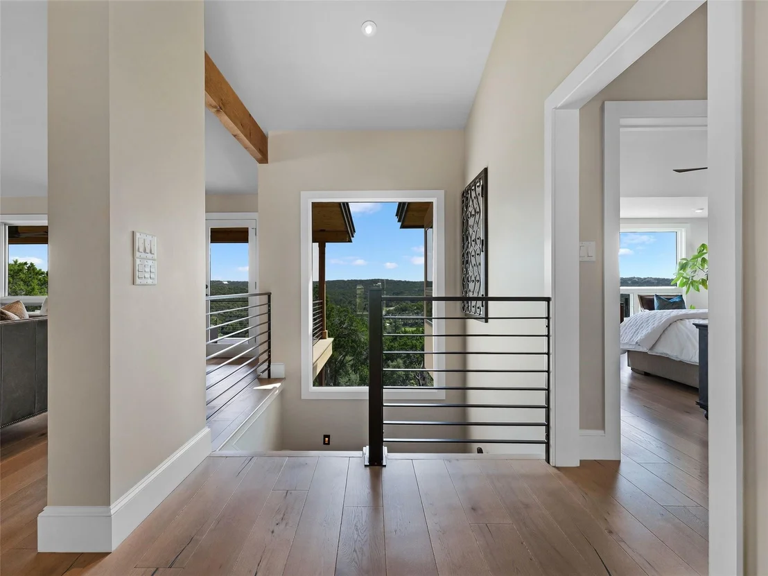 Photo of 9102 N Madrone TRL