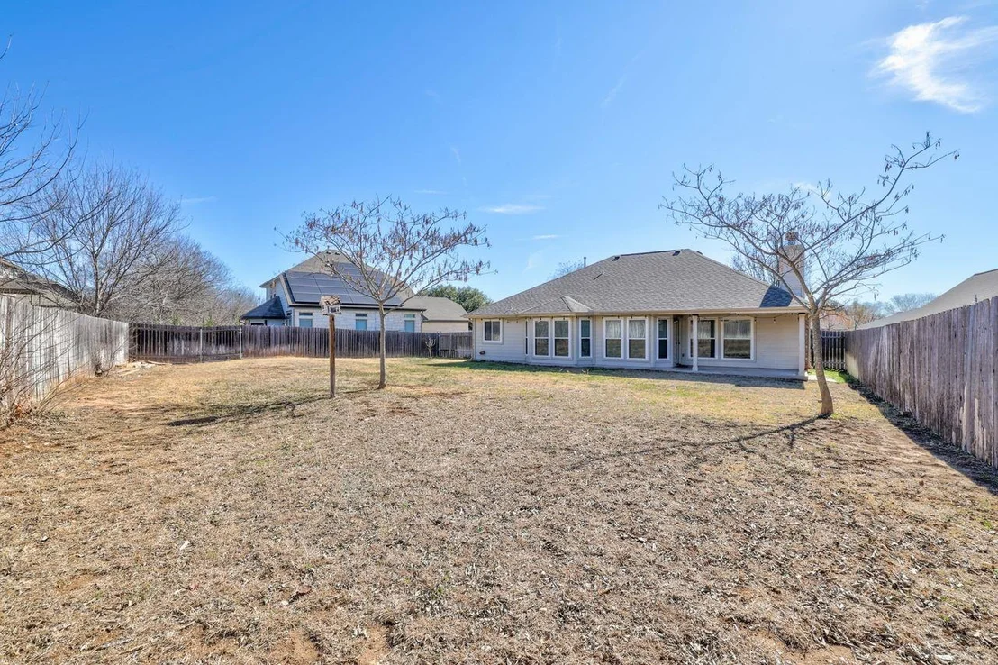 Photo of 214 River Park LN