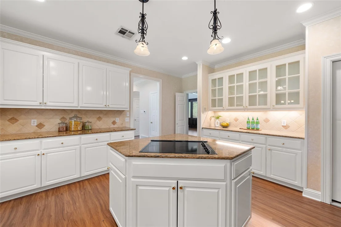 Photo of 2034 Oak Glen DR