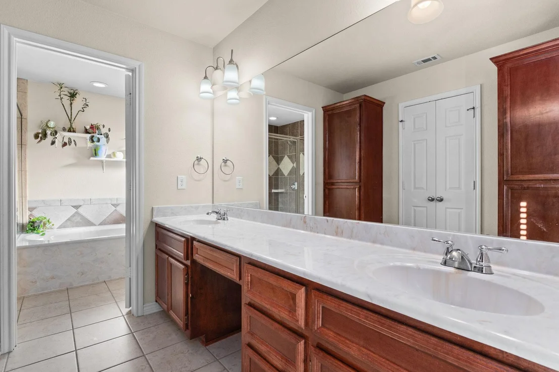 Photo of 2403 Terry DR