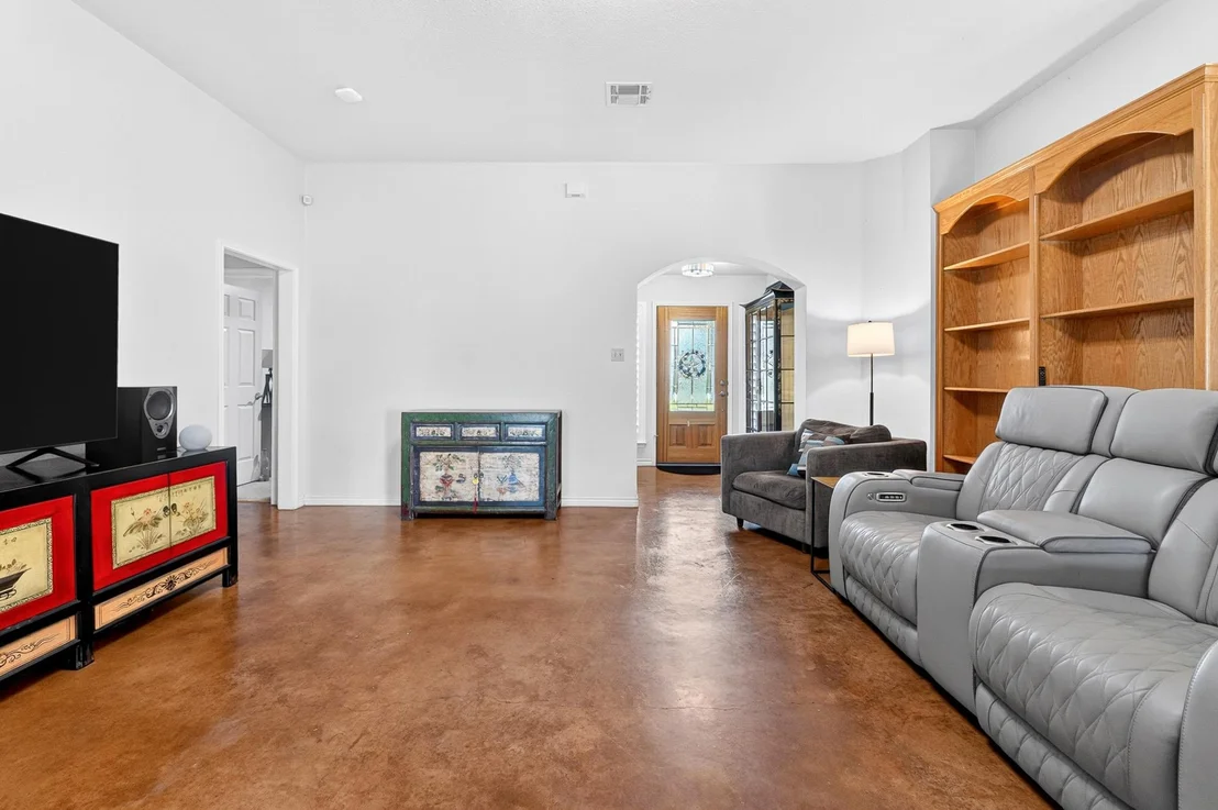Photo of 421 Sunset Ridge DR