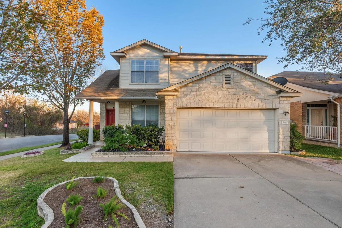 Photo of 1809 Darjeeling DR